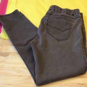 ☘️2/$10☘️Jeans by Buffalo,ladies ankle measurements in pics,vintage
